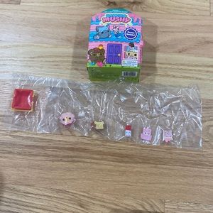 Smooshy mushy minis houses